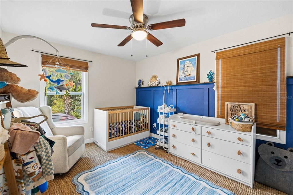 For Sale: $269,900 (2 beds, 1 baths, 888 Square Feet)