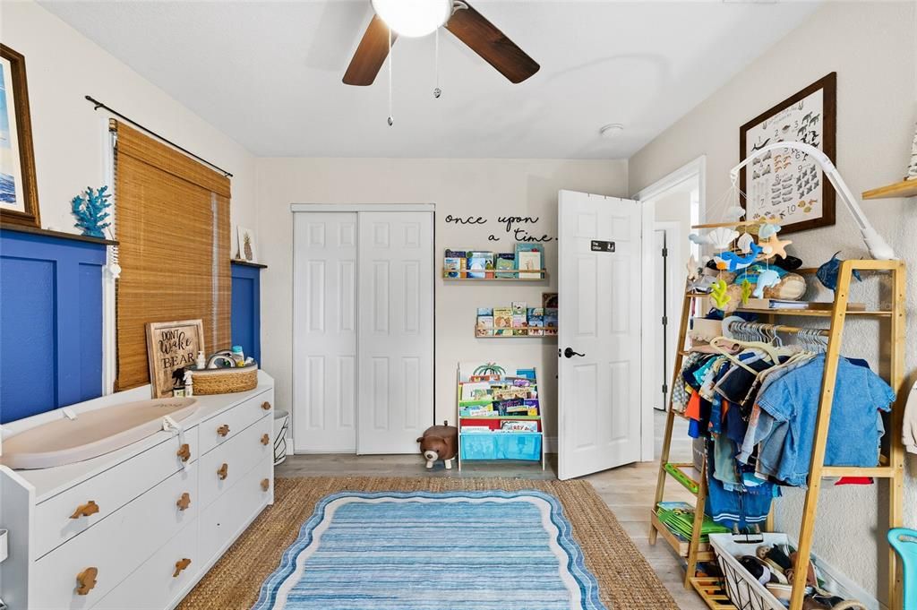 For Sale: $269,900 (2 beds, 1 baths, 888 Square Feet)