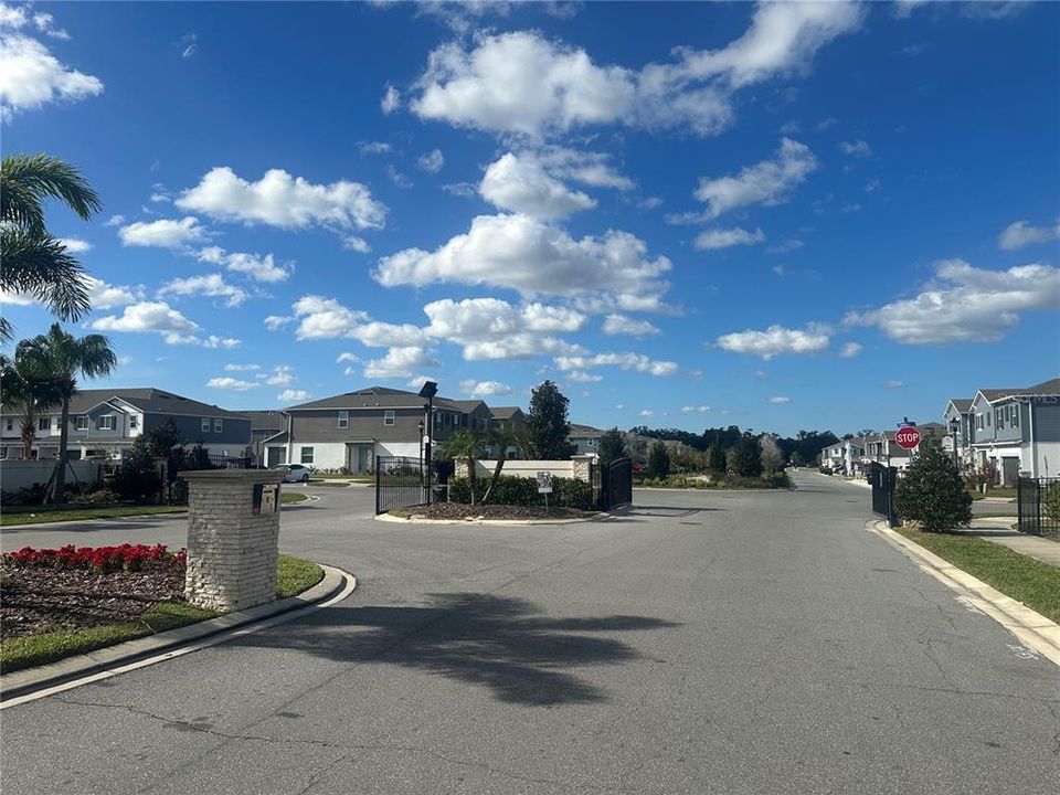 В аренду: $2,440 (3 спален, 2 ванн, 1569 Квадратных фут)