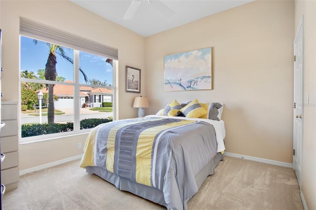 For Sale: $559,000 (4 beds, 2 baths, 2164 Square Feet)