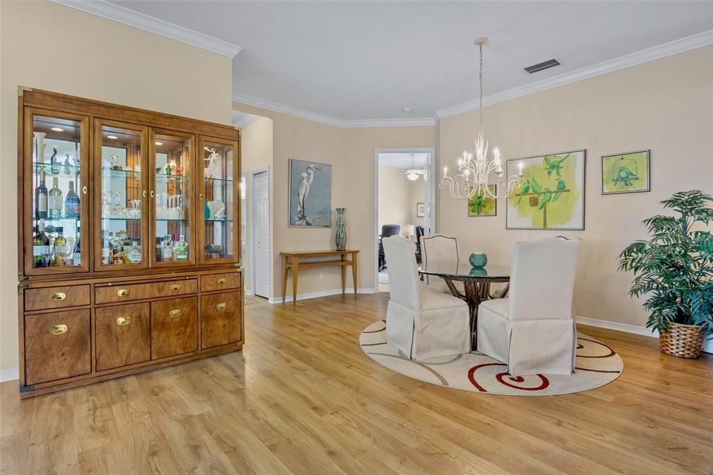 For Sale: $559,000 (4 beds, 2 baths, 2164 Square Feet)