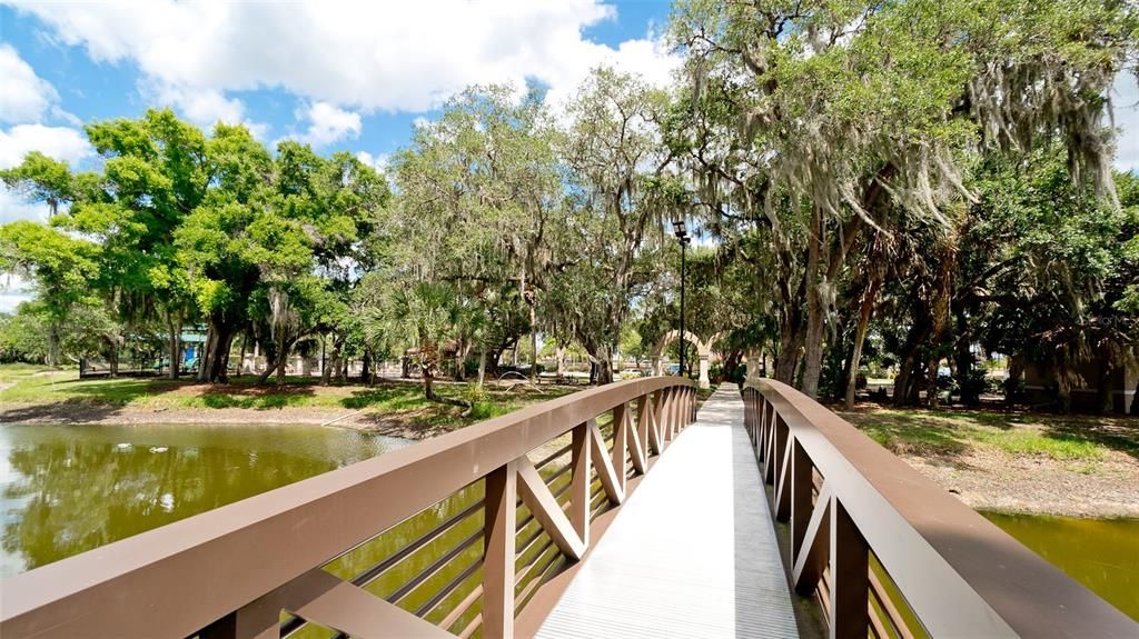 For Sale: $559,000 (4 beds, 2 baths, 2164 Square Feet)