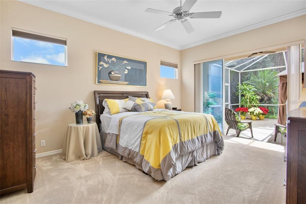 For Sale: $559,000 (4 beds, 2 baths, 2164 Square Feet)