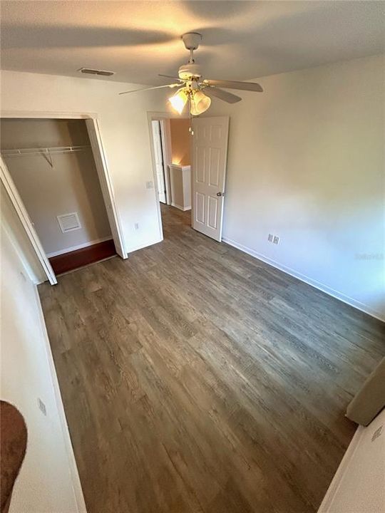 For Sale: $385,000 (4 beds, 2 baths, 2156 Square Feet)