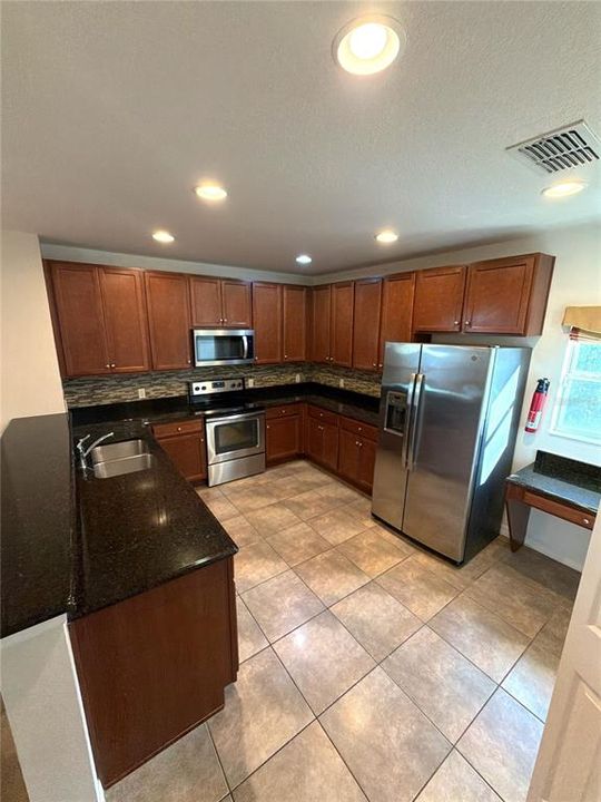 For Sale: $385,000 (4 beds, 2 baths, 2156 Square Feet)