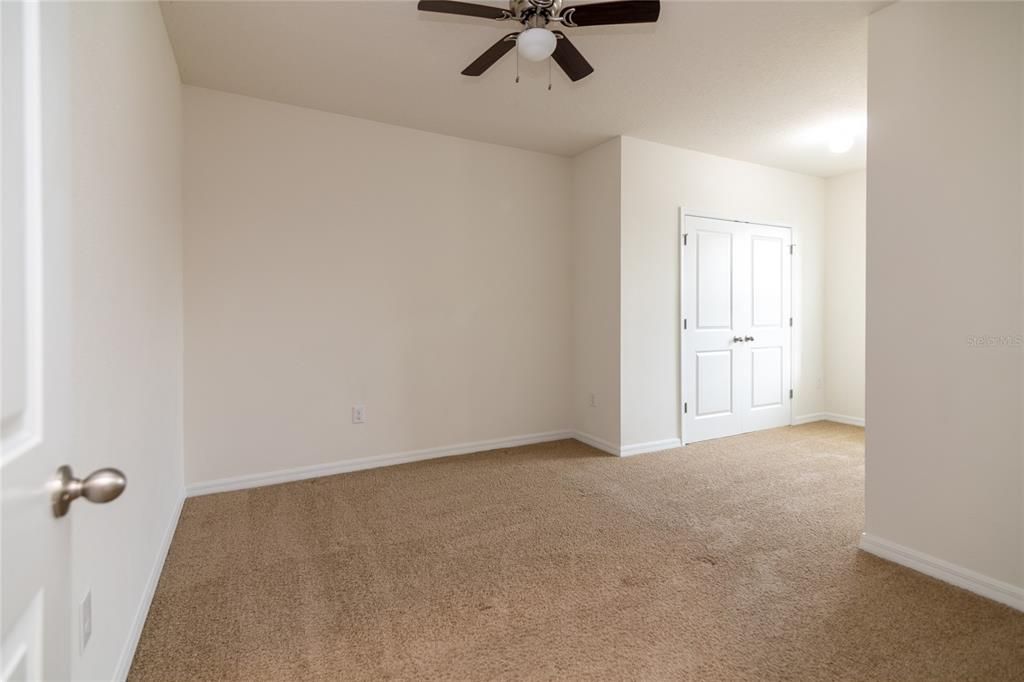 For Sale: $275,000 (3 beds, 2 baths, 1673 Square Feet)