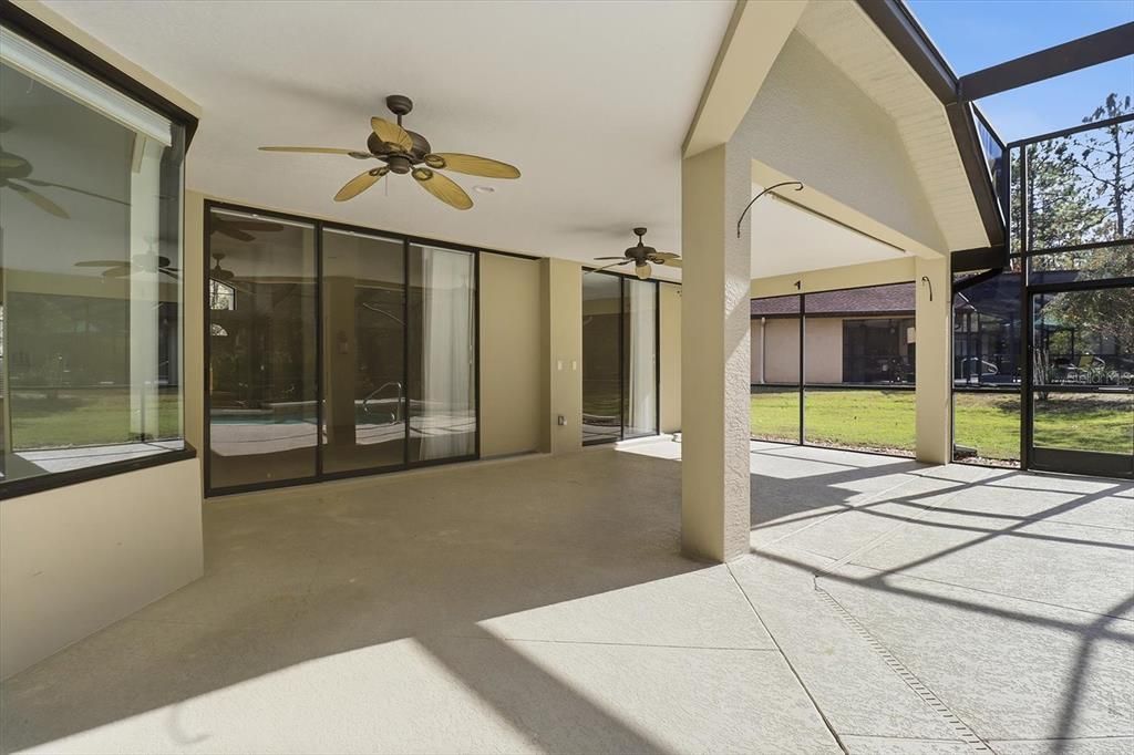 待售: $425,000 (3 贝兹, 2 浴室, 2291 平方英尺)