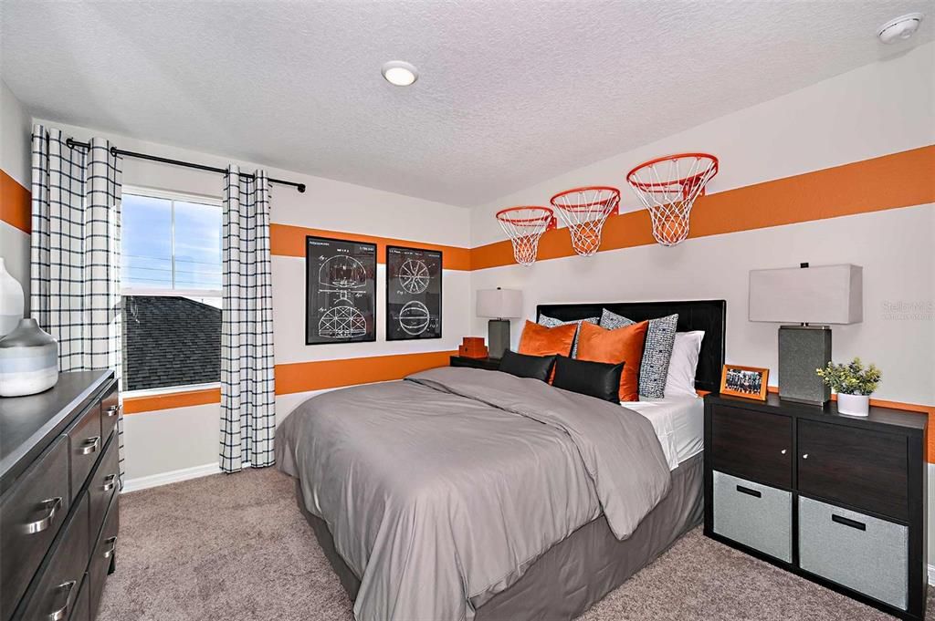 For Sale: $412,445 (5 beds, 3 baths, 2470 Square Feet)