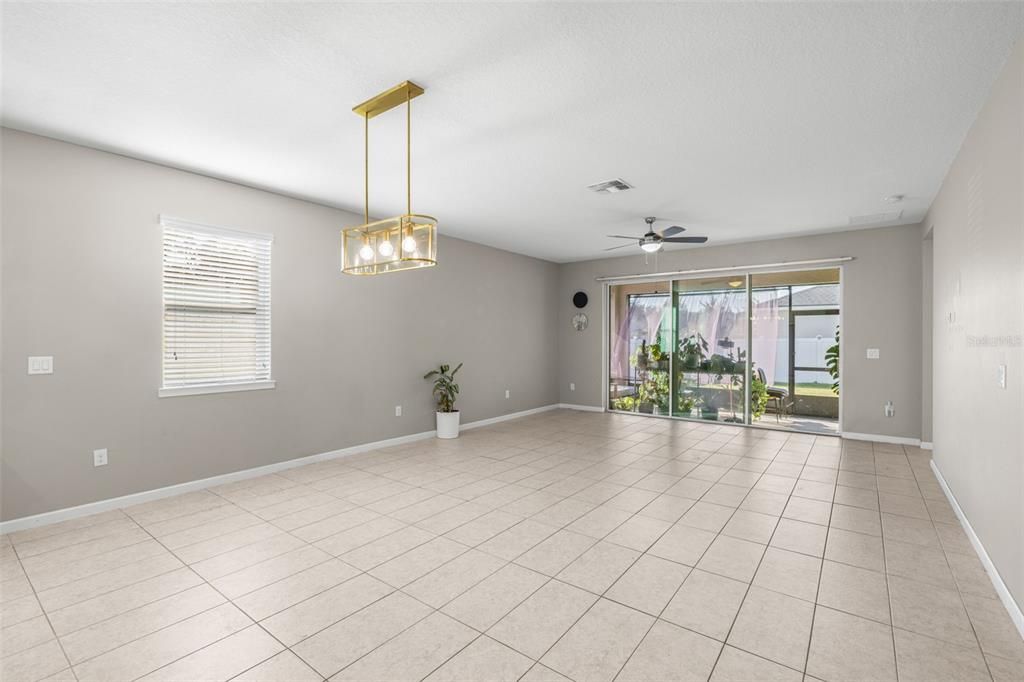 For Rent: $2,400 (3 beds, 2 baths, 2032 Square Feet)