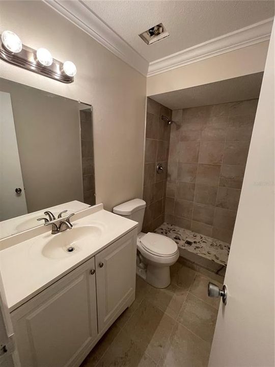 En Venta: $130,000 (2 camas, 2 baños, 825 Pies cuadrados)