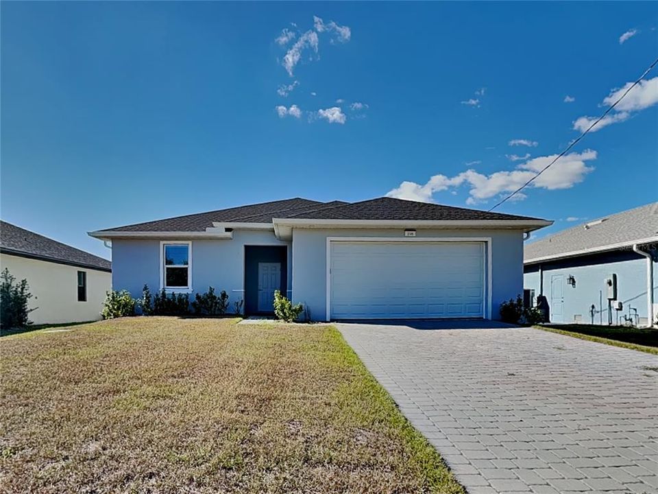 На продажу: $309,900 (4 спален, 2 ванн, 1921 Квадратных фут)