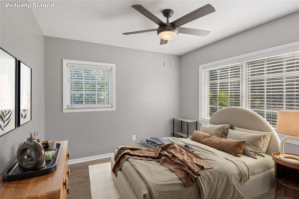 En Venta: $289,000 (3 camas, 2 baños, 1387 Pies cuadrados)