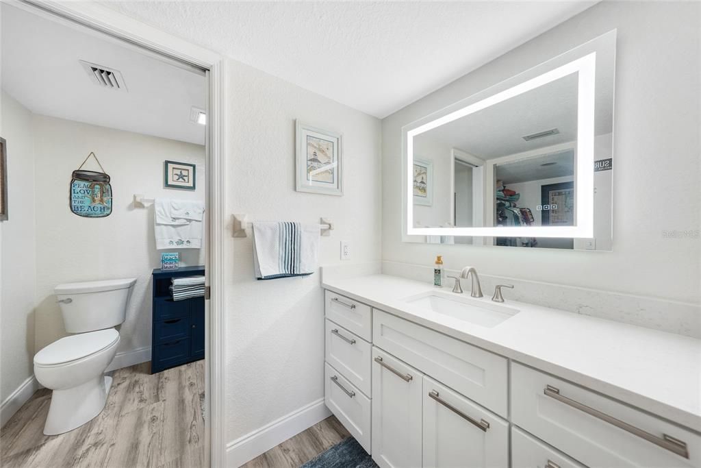 For Sale: $169,399 (2 beds, 2 baths, 1153 Square Feet)