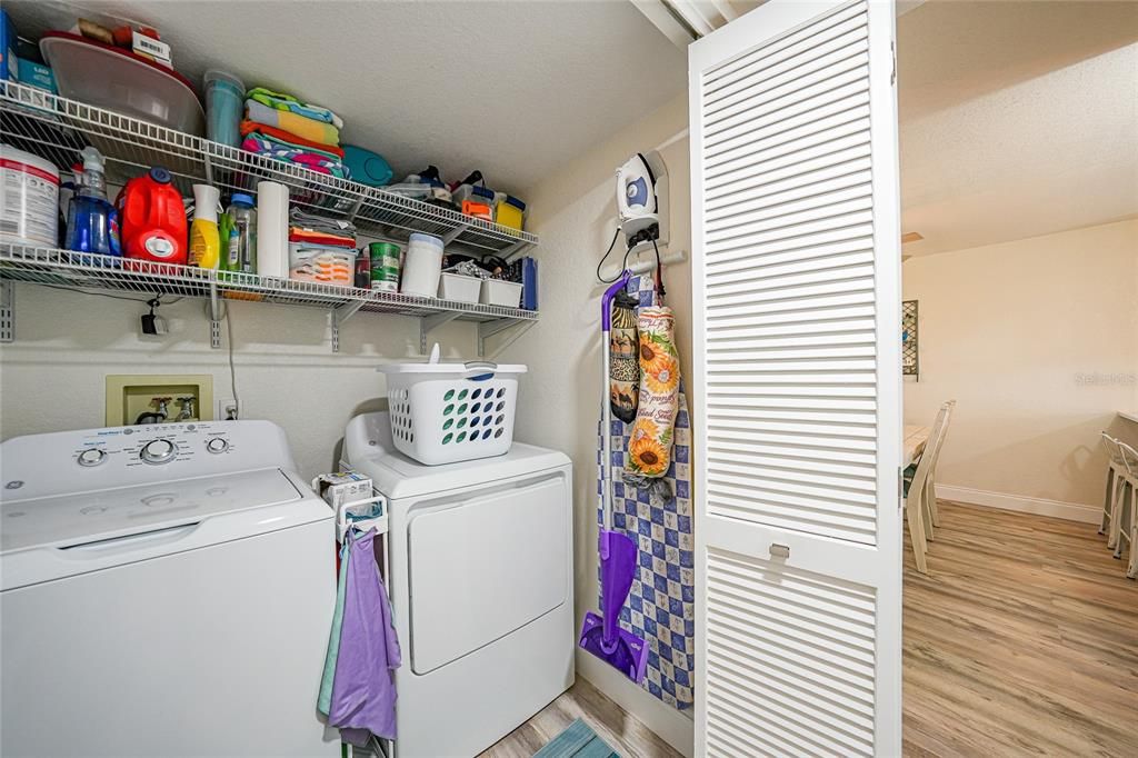 For Sale: $169,399 (2 beds, 2 baths, 1153 Square Feet)