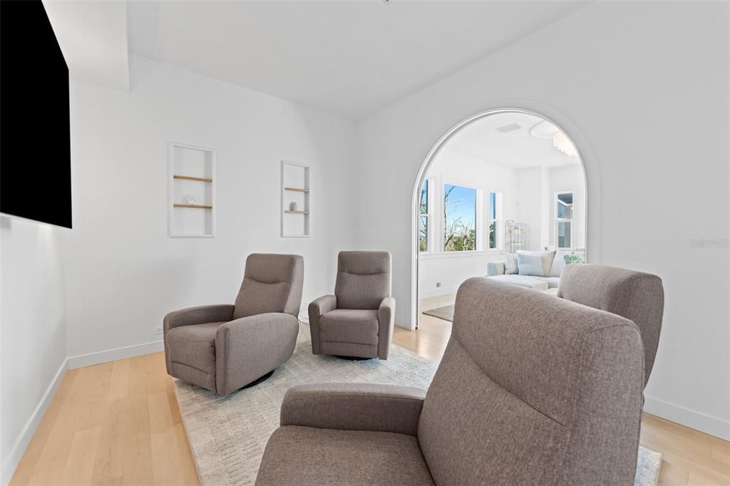 待售: $11,900,000 (4 贝兹, 4 浴室, 4141 平方英尺)