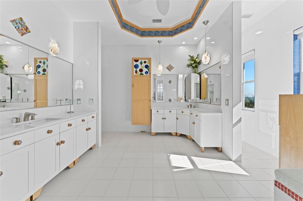 待售: $11,900,000 (4 贝兹, 4 浴室, 4141 平方英尺)