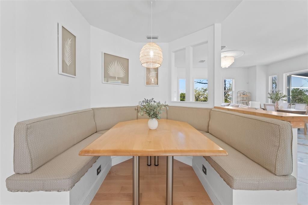 待售: $11,900,000 (4 贝兹, 4 浴室, 4141 平方英尺)