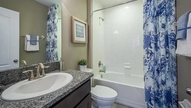 For Rent: $2,300 (3 beds, 2 baths, 1530 Square Feet)