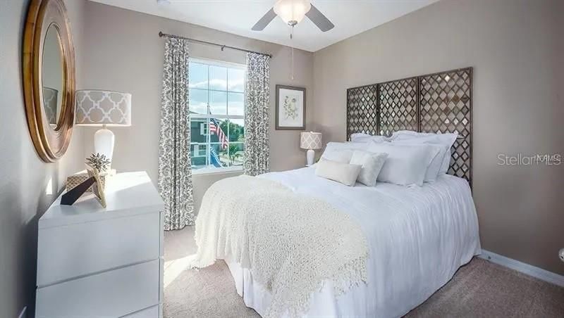 For Rent: $2,300 (3 beds, 2 baths, 1530 Square Feet)