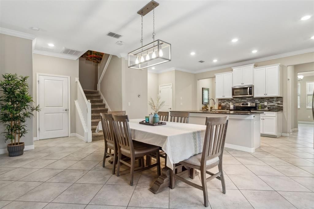 En Venta: $739,900 (5 camas, 3 baños, 3834 Pies cuadrados)