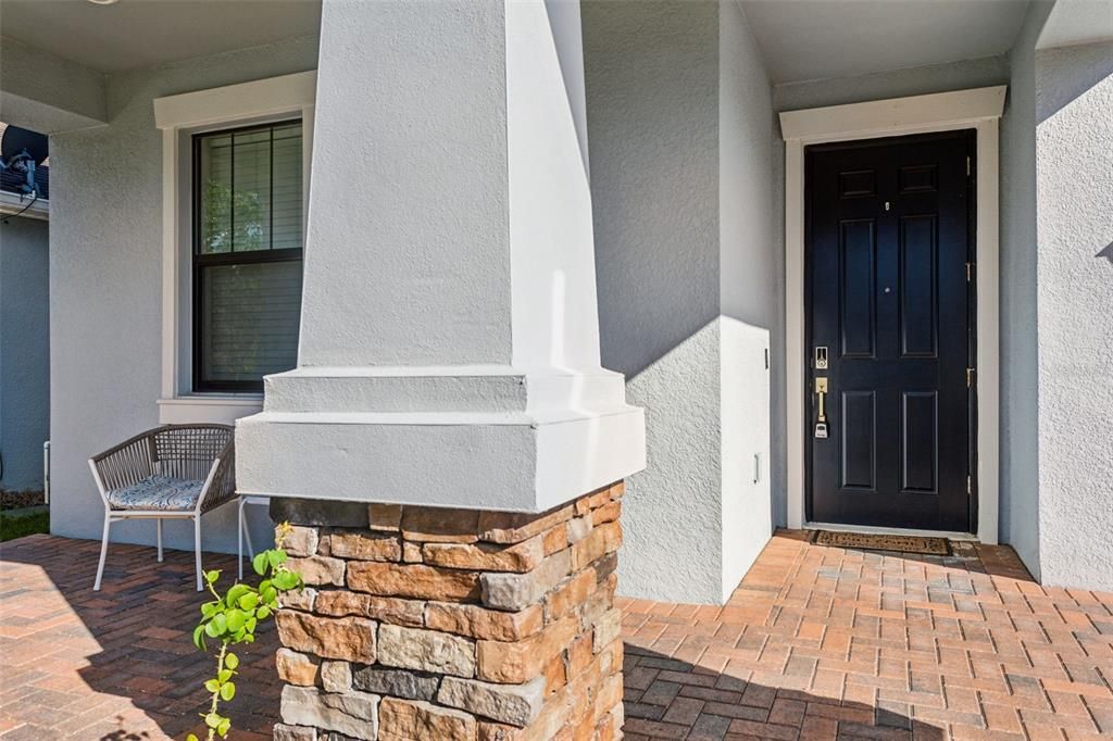 En Venta: $739,900 (5 camas, 3 baños, 3834 Pies cuadrados)