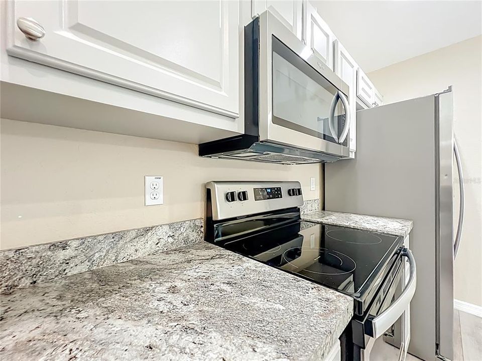 出租: $1,800 (3 贝兹, 2 浴室, 1236 平方英尺)