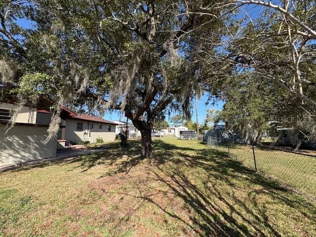 For Sale: $229,000 (4 beds, 3 baths, 1904 Square Feet)