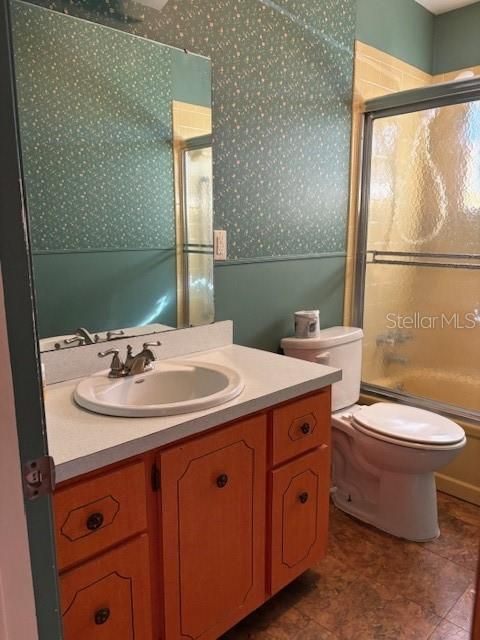 For Sale: $229,000 (4 beds, 3 baths, 1904 Square Feet)