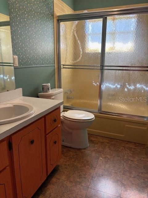 For Sale: $229,000 (4 beds, 3 baths, 1904 Square Feet)