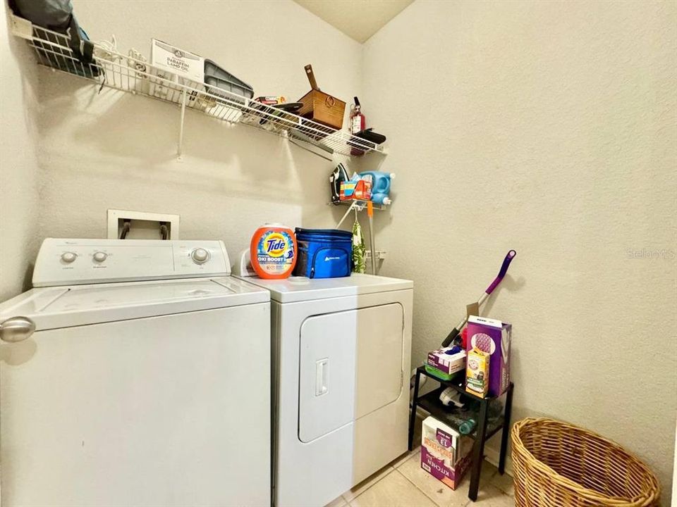 En Venta: $180,000 (2 camas, 2 baños, 1089 Pies cuadrados)