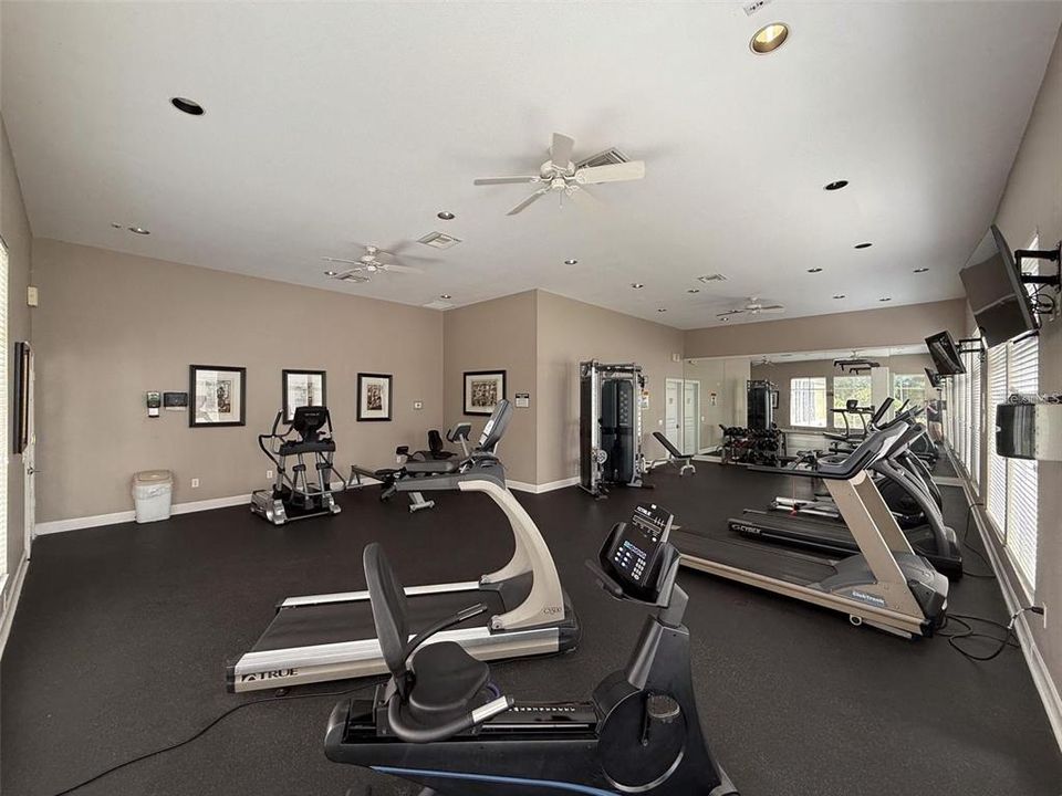 En Venta: $180,000 (2 camas, 2 baños, 1089 Pies cuadrados)