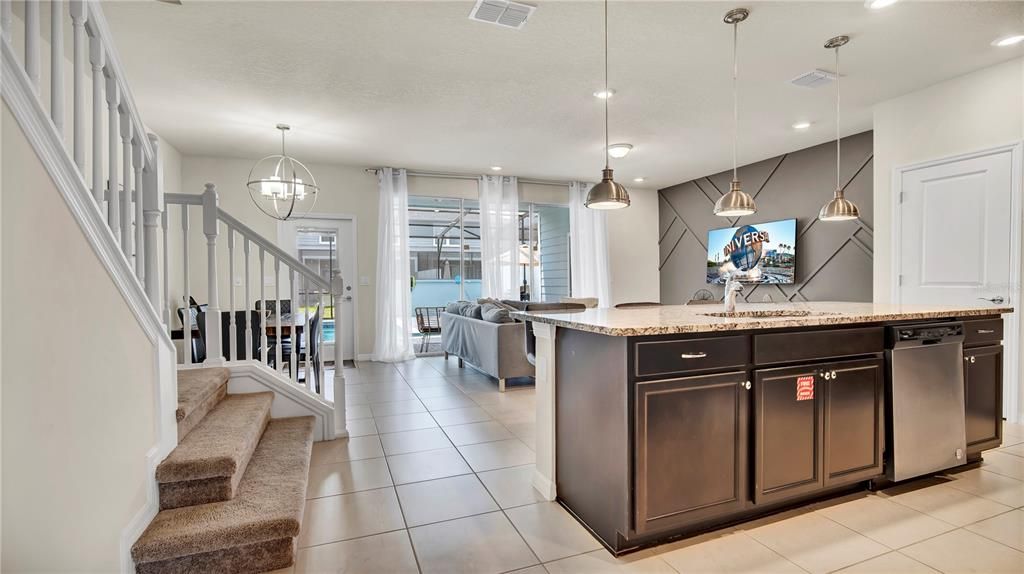 For Sale: $467,990 (5 beds, 4 baths, 2293 Square Feet)