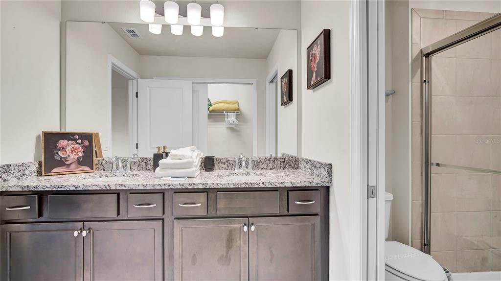 For Sale: $467,990 (5 beds, 4 baths, 2293 Square Feet)