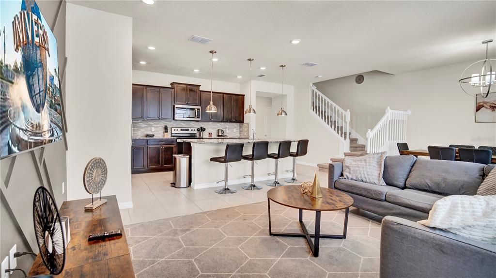 For Sale: $467,990 (5 beds, 4 baths, 2293 Square Feet)