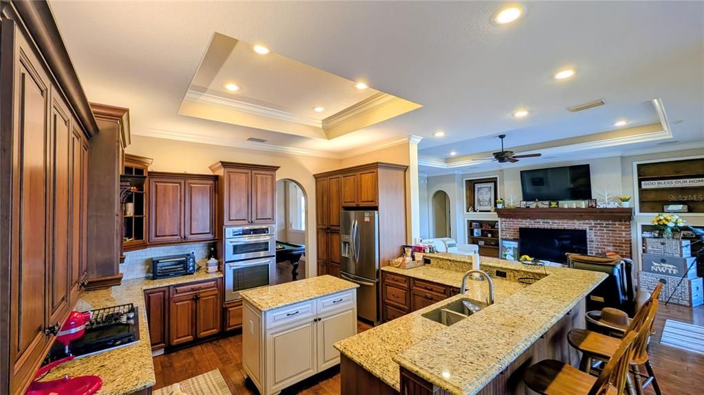 En Venta: $1,750,000 (3 camas, 2 baños, 2990 Pies cuadrados)