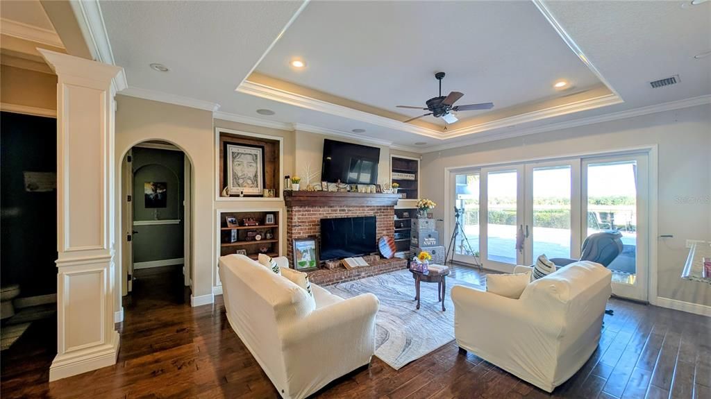 En Venta: $1,750,000 (3 camas, 2 baños, 2990 Pies cuadrados)