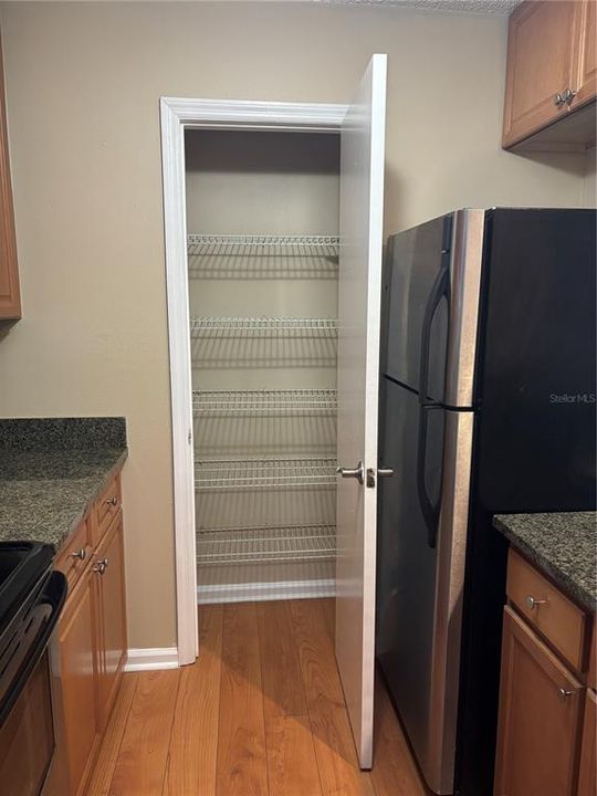 出租: $1,800 (2 贝兹, 2 浴室, 1182 平方英尺)