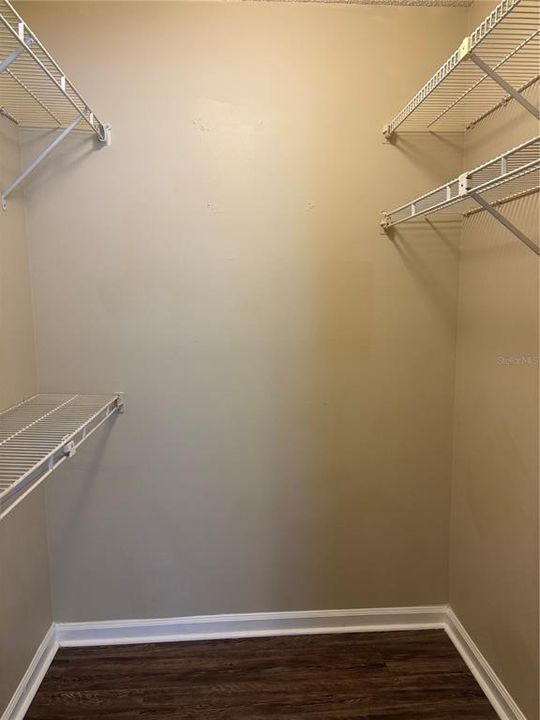 出租: $1,800 (2 贝兹, 2 浴室, 1182 平方英尺)