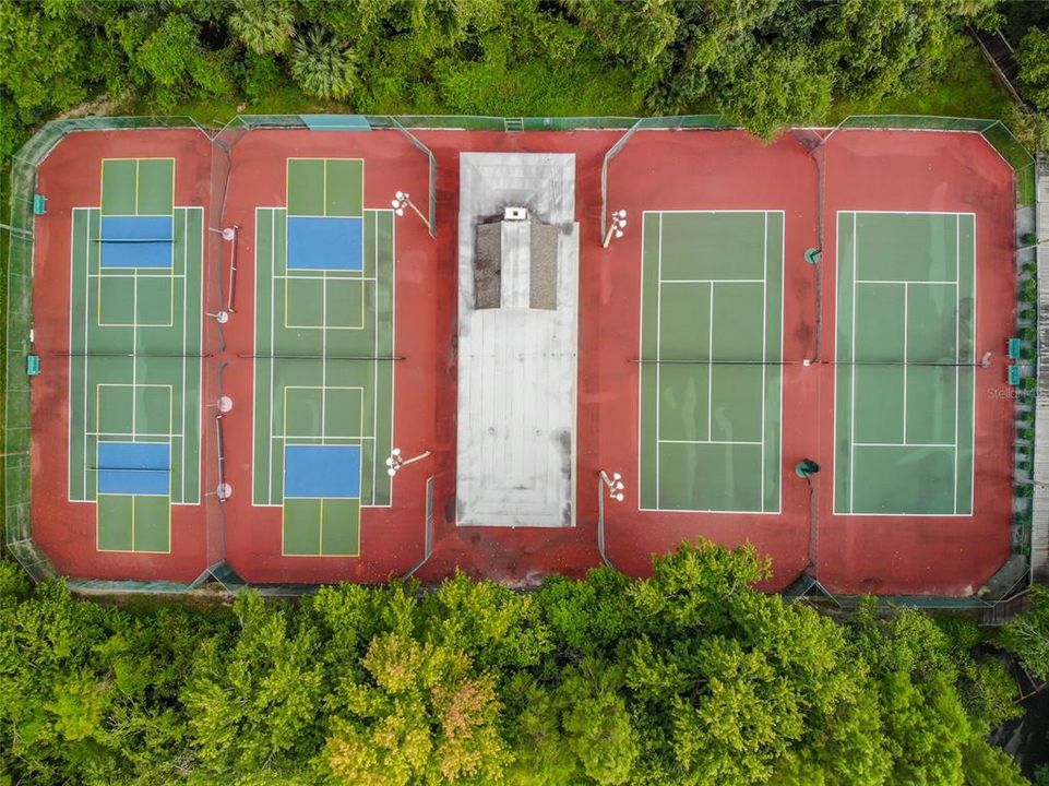 For Sale: $190,000 (2 beds, 2 baths, 1143 Square Feet)