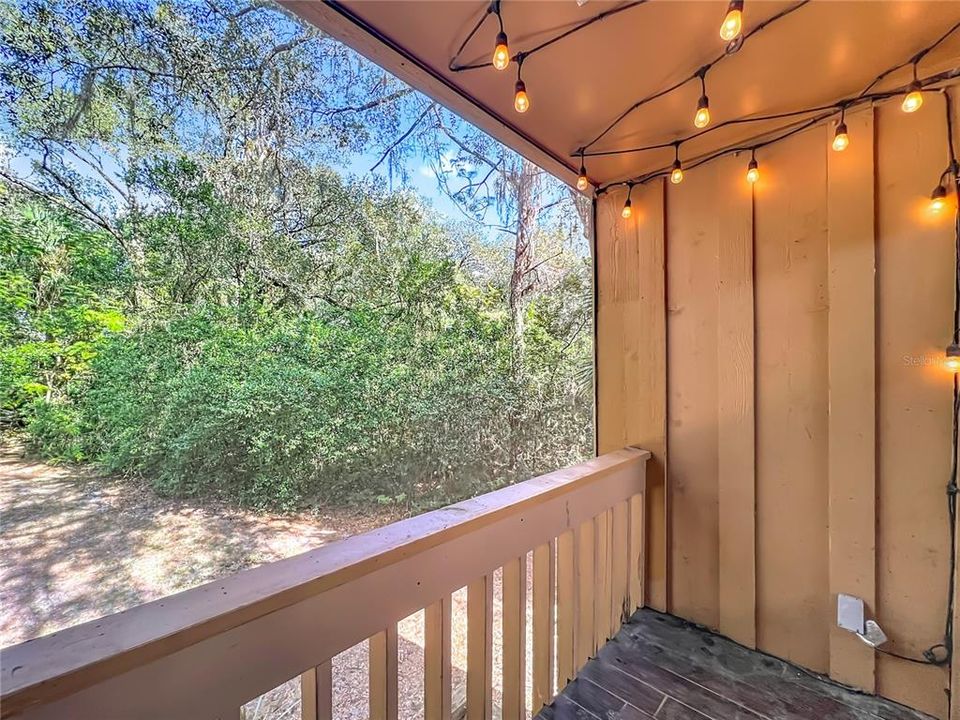 For Sale: $190,000 (2 beds, 2 baths, 1143 Square Feet)