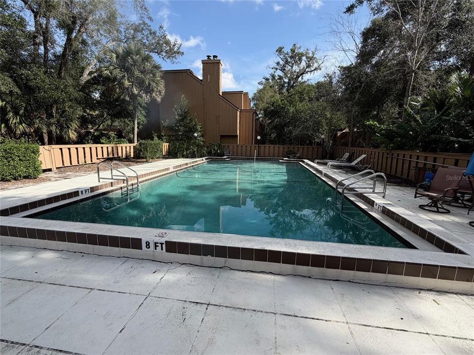 For Sale: $190,000 (2 beds, 2 baths, 1143 Square Feet)