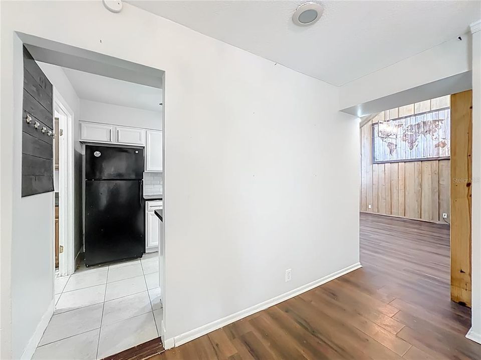 For Sale: $190,000 (2 beds, 2 baths, 1143 Square Feet)