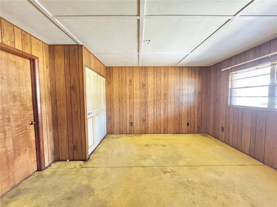 For Sale: $190,000 (3 beds, 1 baths, 1435 Square Feet)