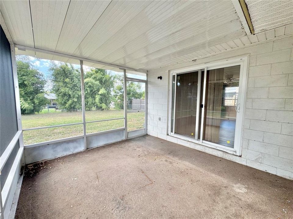 For Sale: $190,000 (3 beds, 1 baths, 1435 Square Feet)