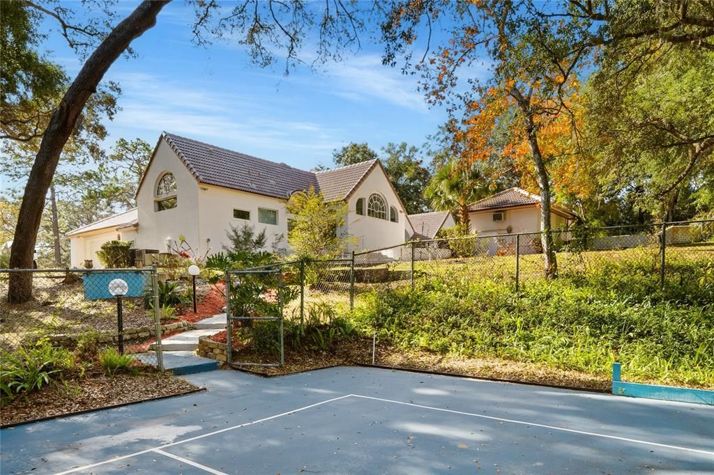 待售: $1,575,000 (4 贝兹, 5 浴室, 6276 平方英尺)