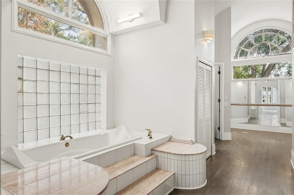 待售: $1,575,000 (4 贝兹, 5 浴室, 6276 平方英尺)