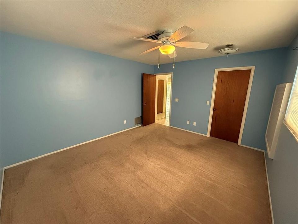 For Rent: $2,300 (2 beds, 2 baths, 1494 Square Feet)