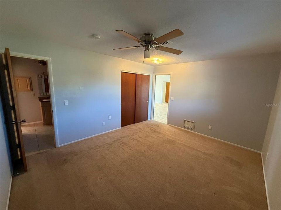 For Rent: $2,300 (2 beds, 2 baths, 1494 Square Feet)