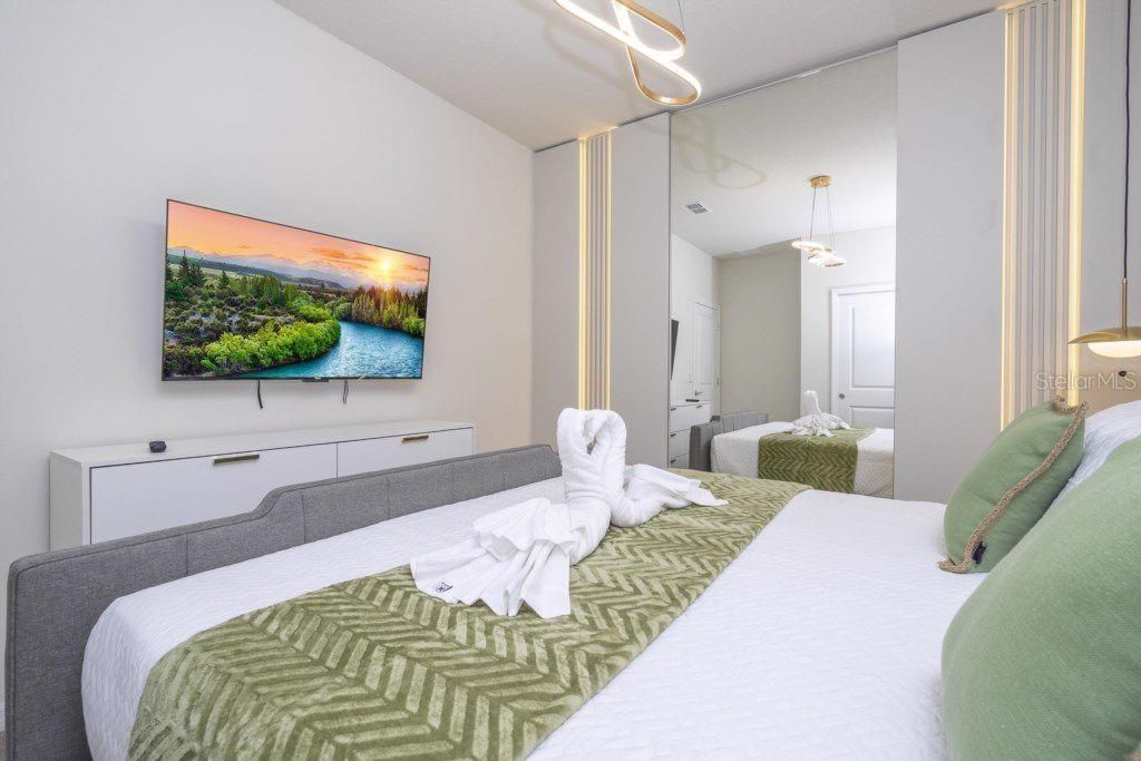 待售: $599,900 (5 贝兹, 4 浴室, 2293 平方英尺)