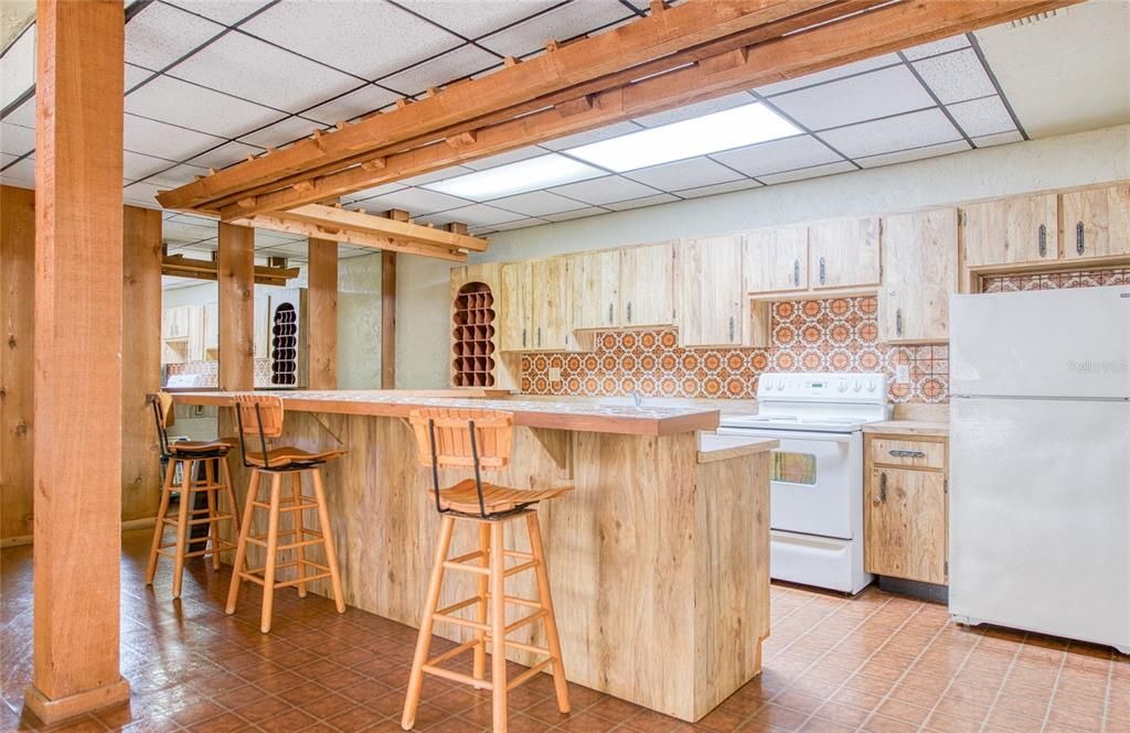 待售: $149,000 (2 贝兹, 2 浴室, 1140 平方英尺)